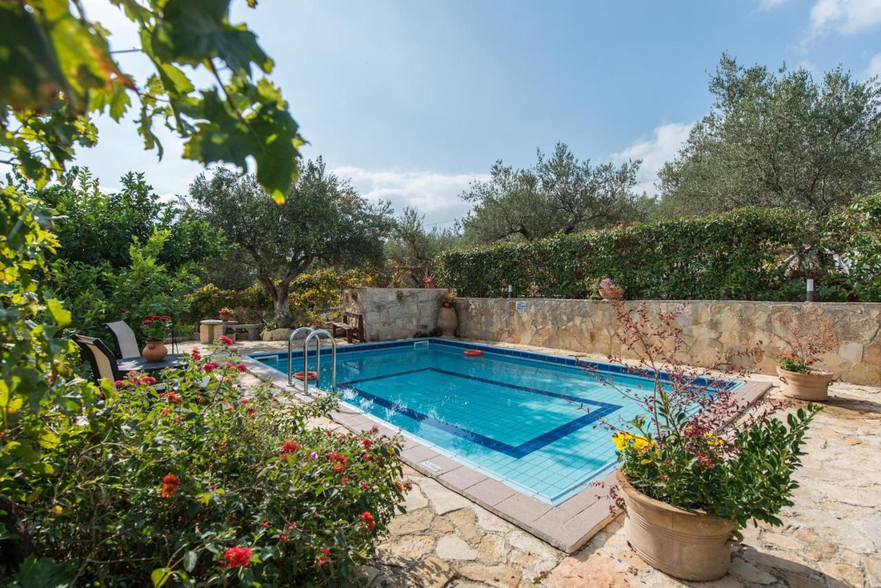 Villa Toula With Pool Nr Armeni Crete Makhairoí Eksteriør billede